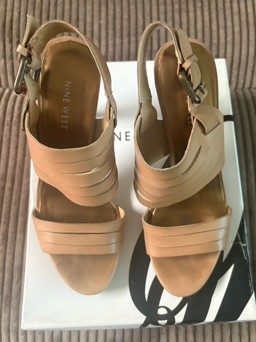 Nine West Jollier- Natural Leather Sandals - size 6.5